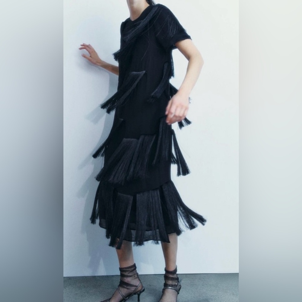 COPY - ZARA ZW COLLECTION FRINGE MIDI DRESS SIZE SMALL NWT❣️